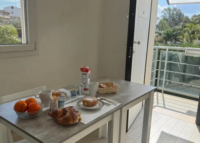 Guest house Casa Giulia 4*